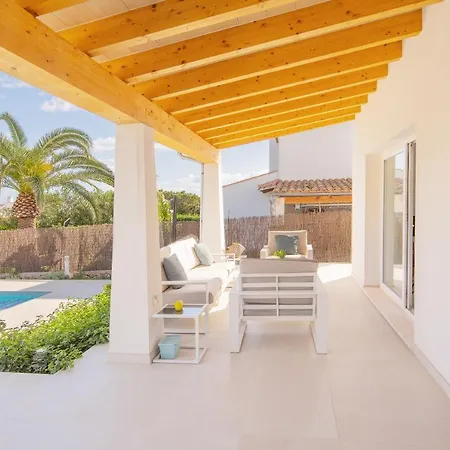 Menorca 16 Holiday home